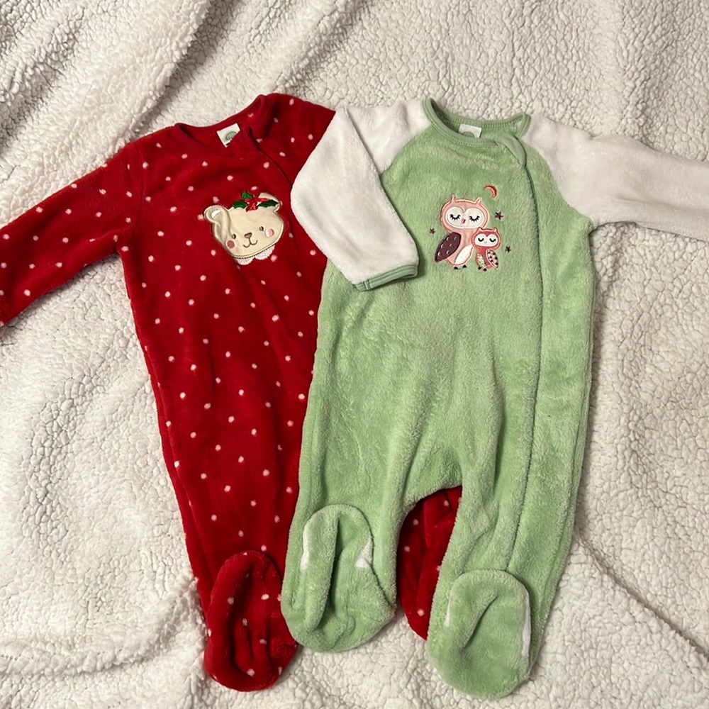 2 Little Me footed sleep and play outfits